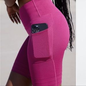 Fabletics High Waisted Sculptknit Pocket Short